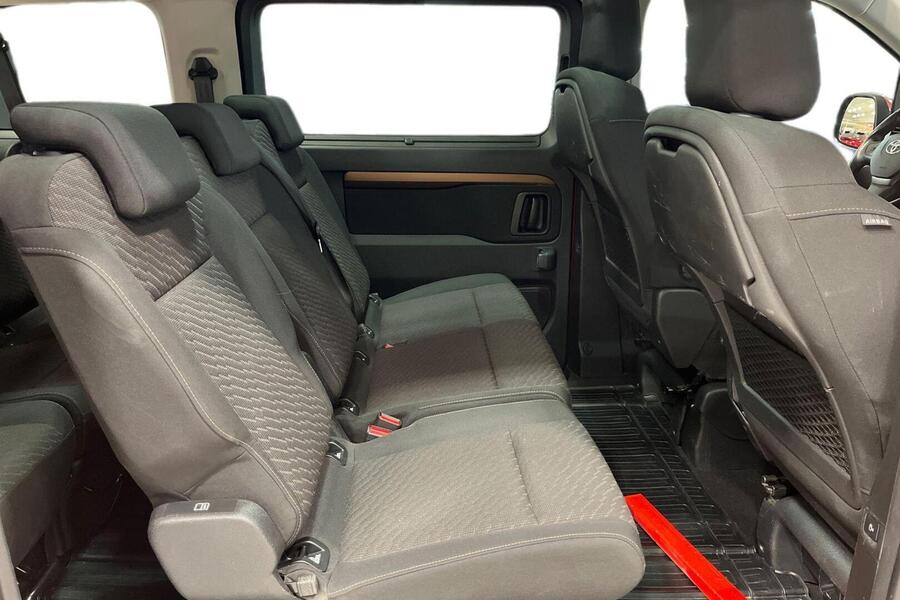 Toyota Proace Verso vaihtoauto