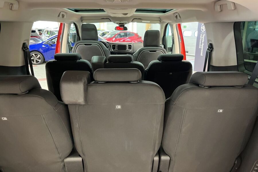 Toyota Proace Verso vaihtoauto