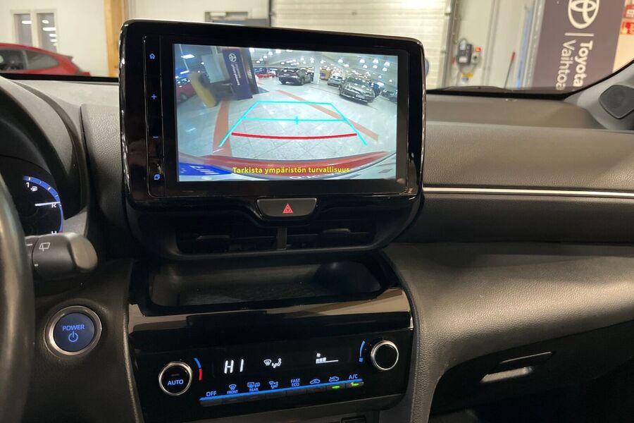 Toyota Yaris Cross vaihtoauto