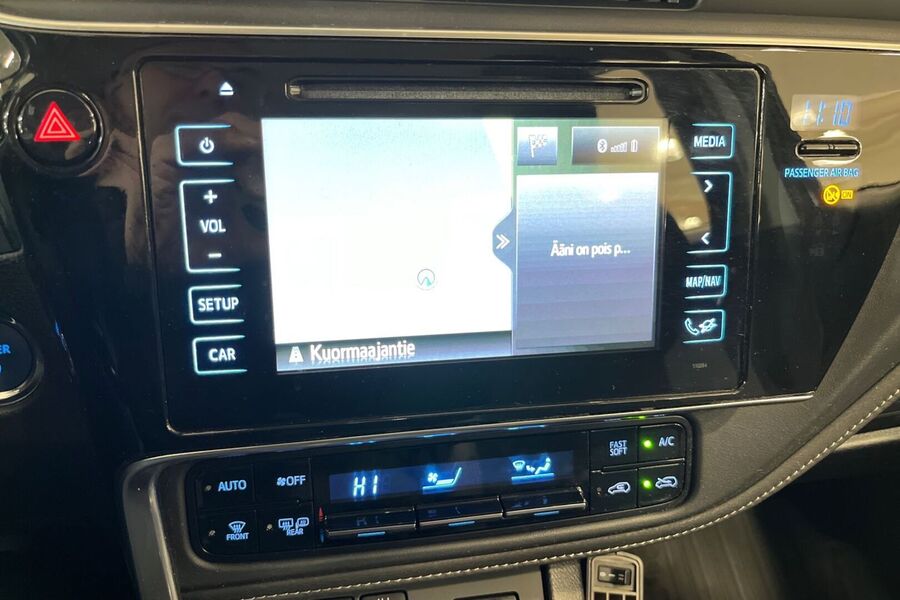 Toyota Auris vaihtoauto