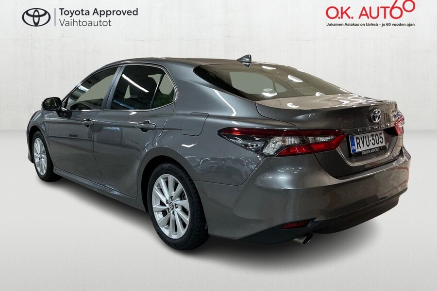 Toyota Camry vaihtoauto