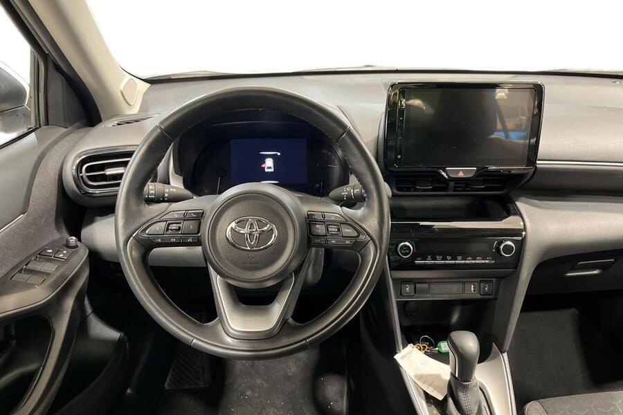 Toyota Yaris Cross vaihtoauto