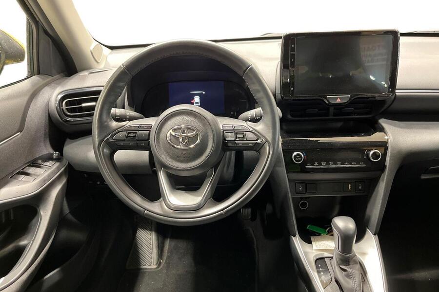 Toyota Yaris Cross vaihtoauto
