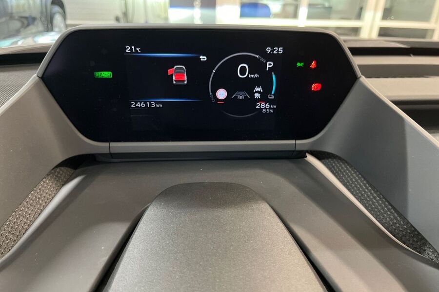 Toyota bZ4X vaihtoauto