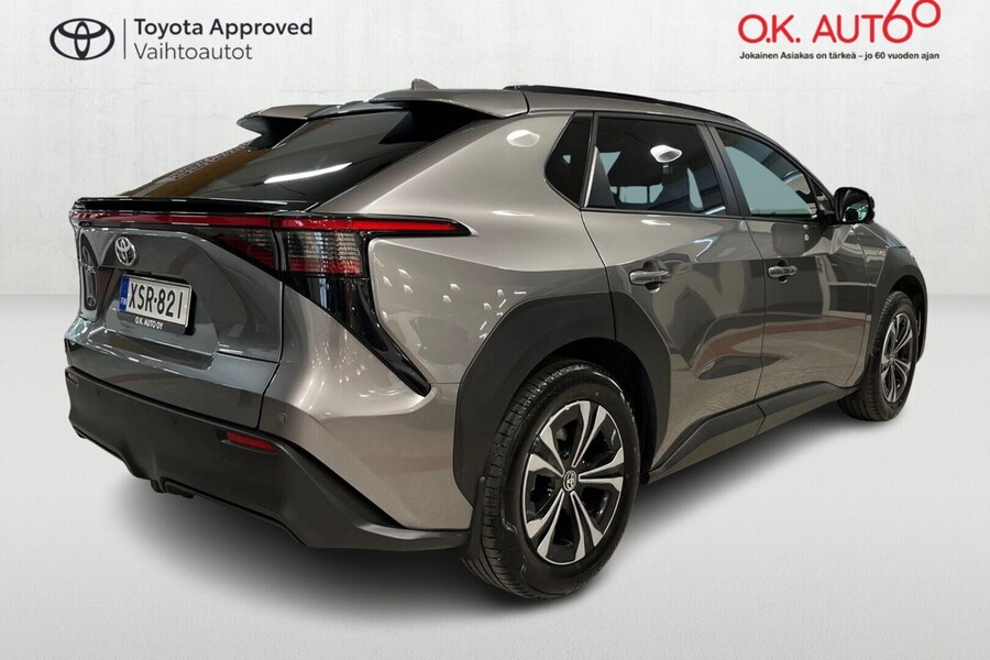 Toyota bZ4X vaihtoauto