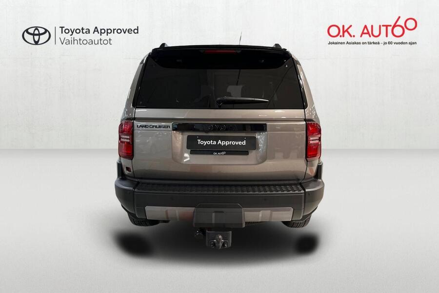 Toyota Land Cruiser vaihtoauto