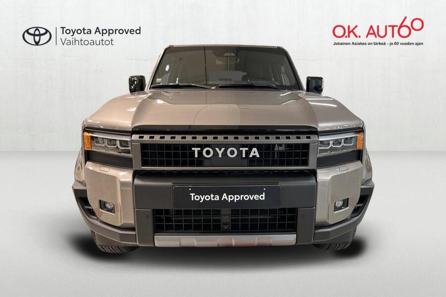 Toyota Land Cruiser vaihtoauto