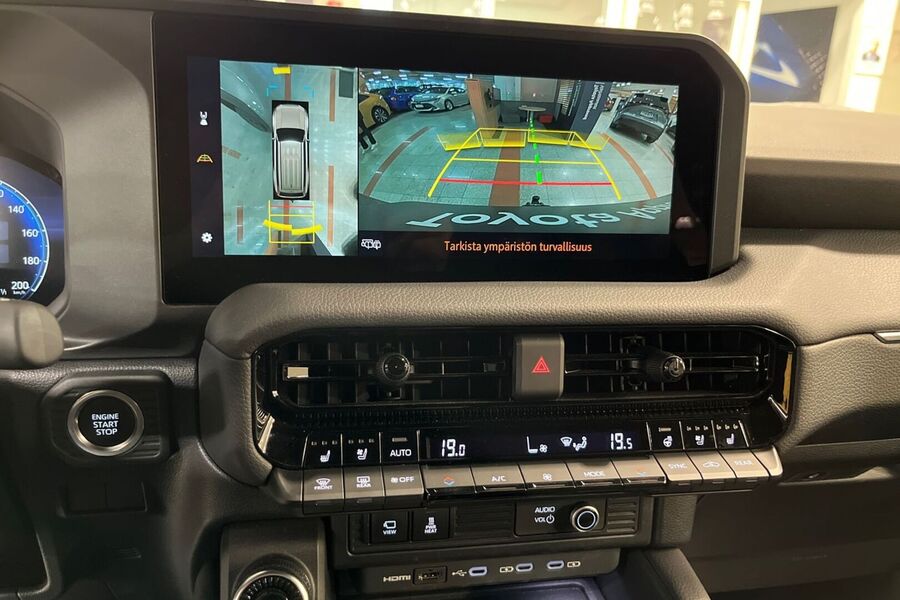 Toyota Land Cruiser vaihtoauto