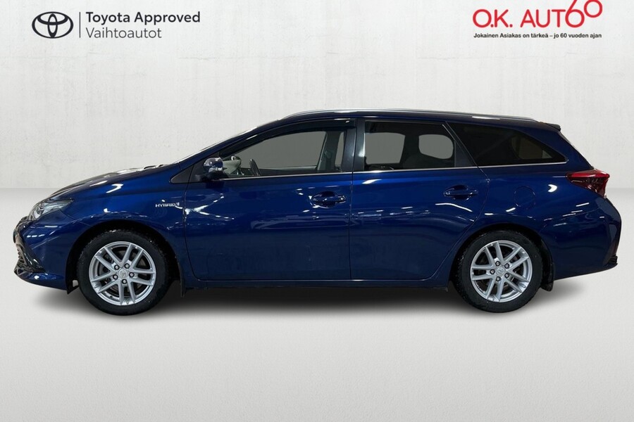 Toyota Auris vaihtoauto
