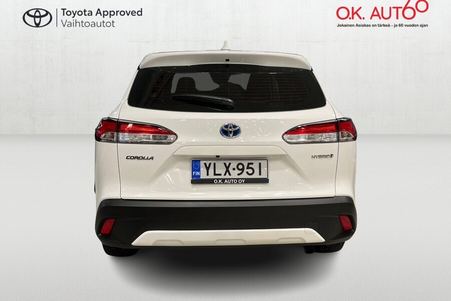 Toyota Corolla Cross vaihtoauto