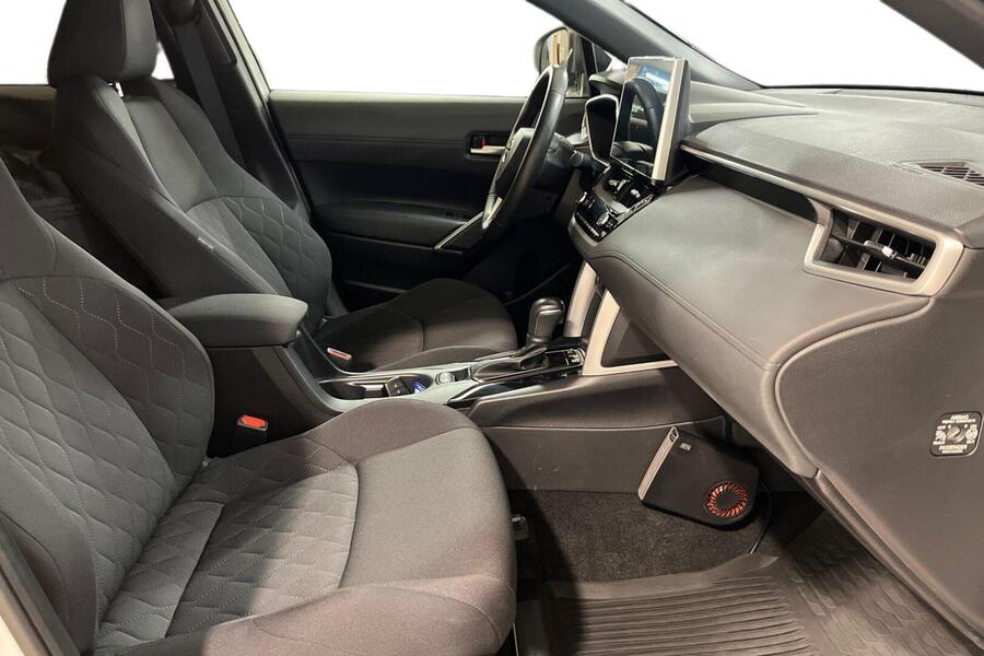 Toyota Corolla Cross vaihtoauto