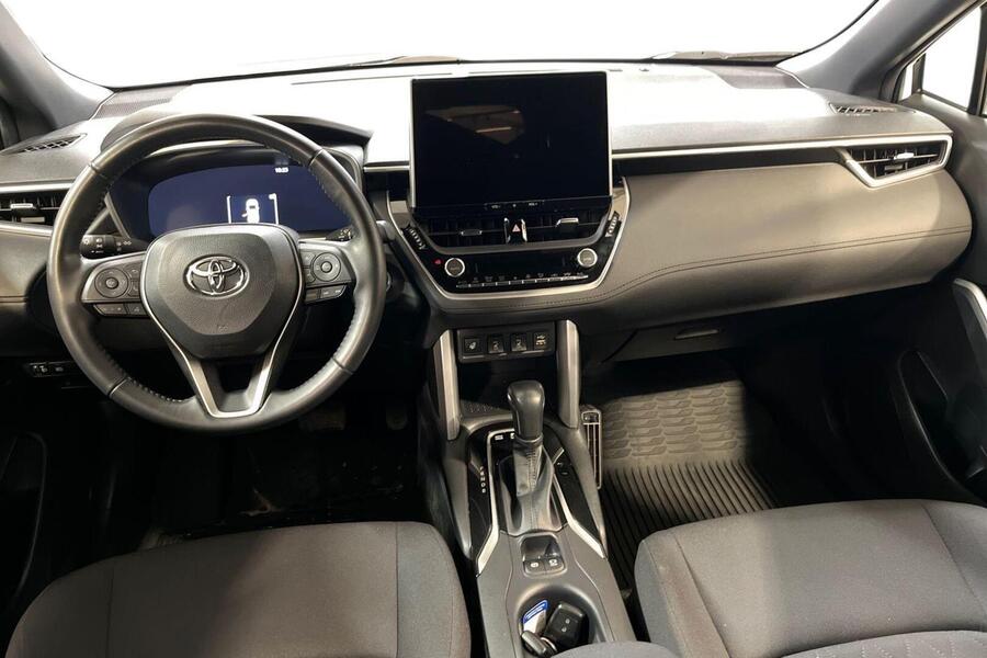 Toyota Corolla Cross vaihtoauto