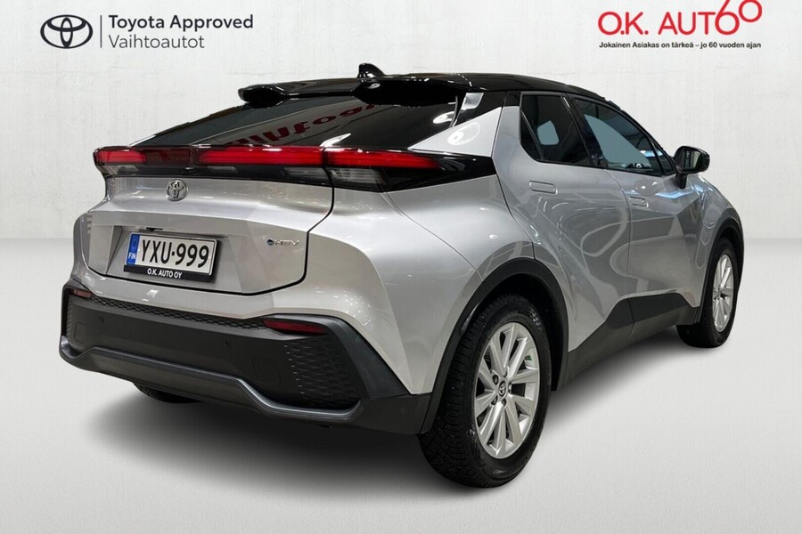 Toyota C-HR vaihtoauto