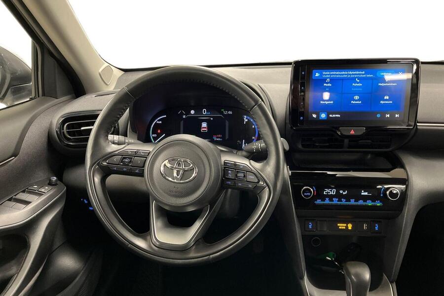 Toyota Yaris Cross vaihtoauto