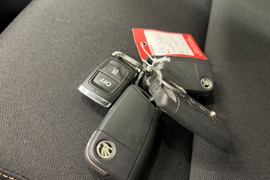 Skoda Karoq vaihtoauto