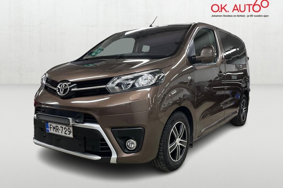 Toyota Proace Verso vaihtoauto
