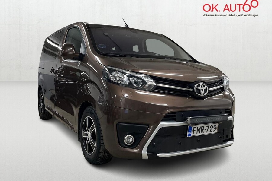 Toyota Proace Verso vaihtoauto