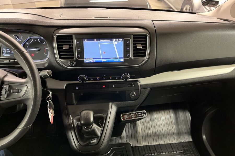 Toyota Proace Verso vaihtoauto