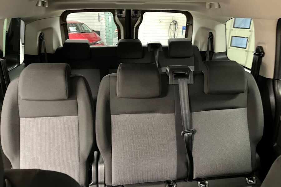 Toyota Proace Verso vaihtoauto