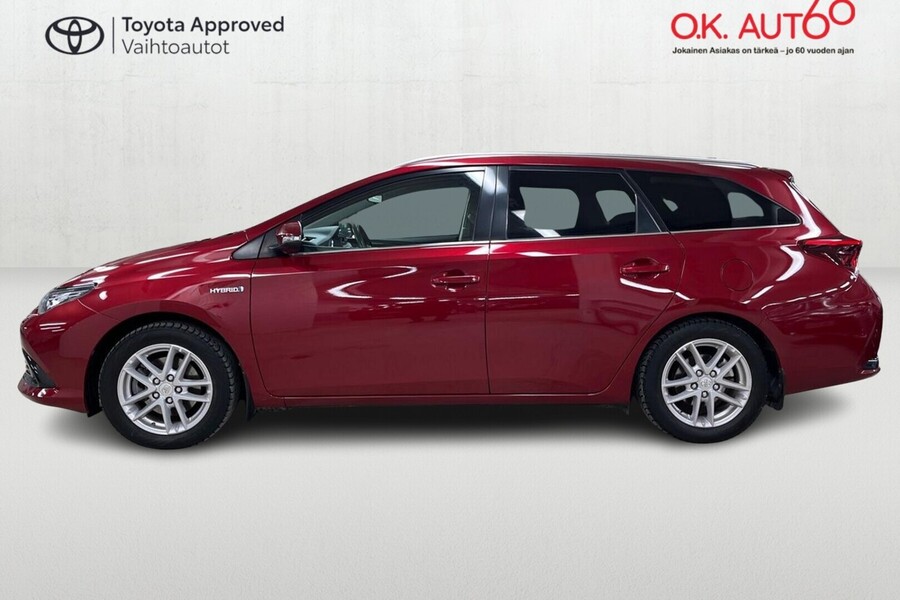 Toyota Auris vaihtoauto