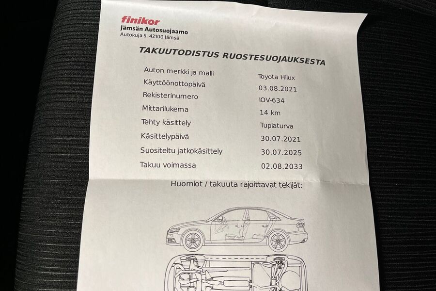 Toyota Hilux vaihtoauto