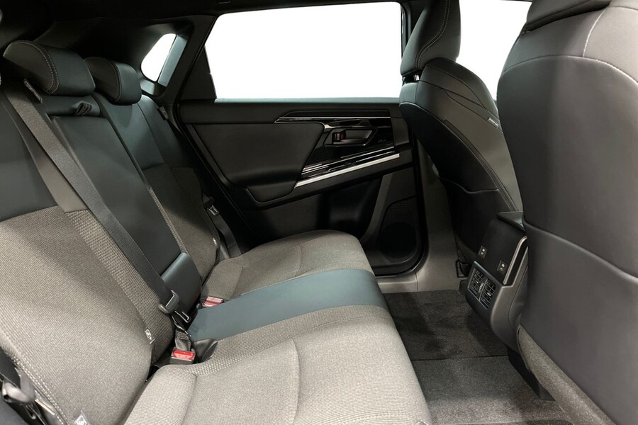 Toyota bZ4X vaihtoauto