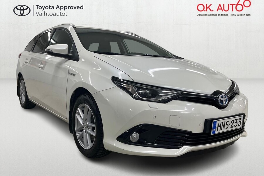 Toyota Auris vaihtoauto