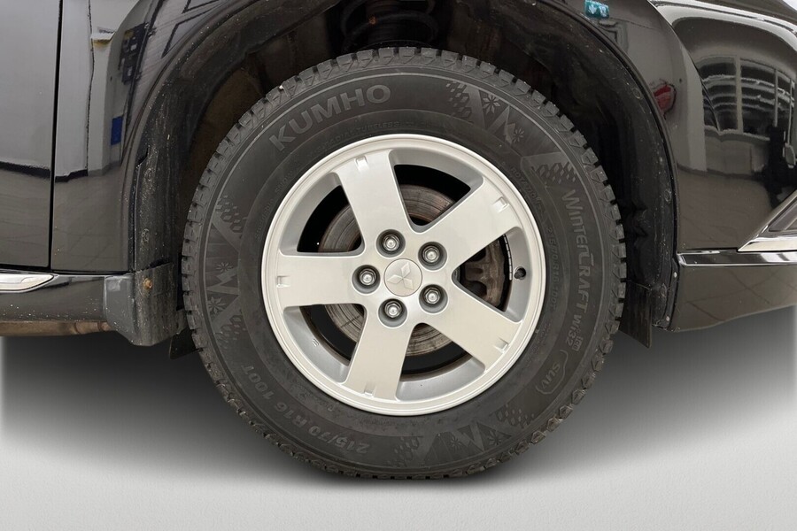 Mitsubishi Outlander PHEV vaihtoauto