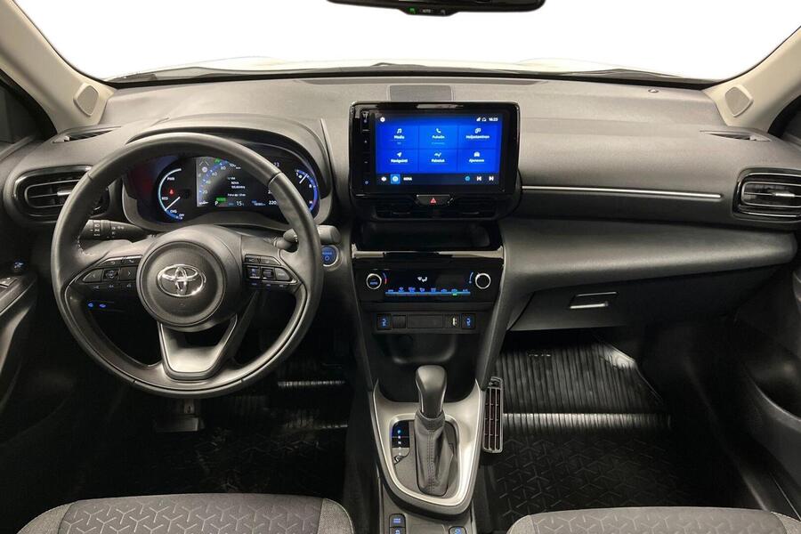 Toyota Yaris Cross vaihtoauto