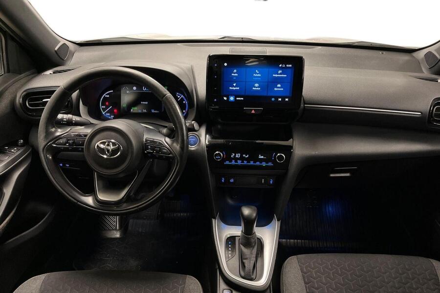 Toyota Yaris Cross vaihtoauto
