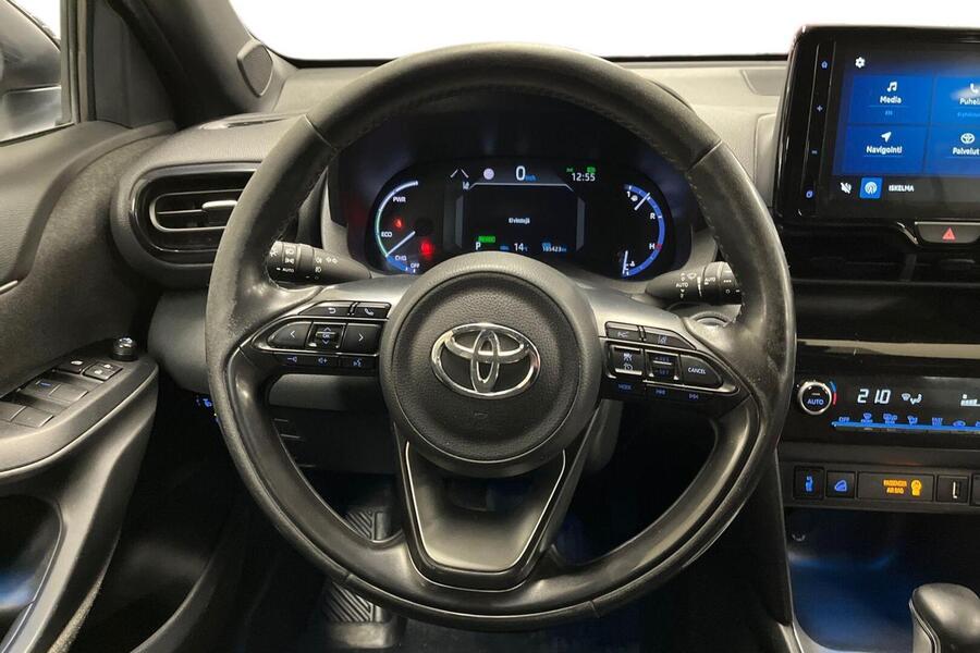 Toyota Yaris Cross vaihtoauto