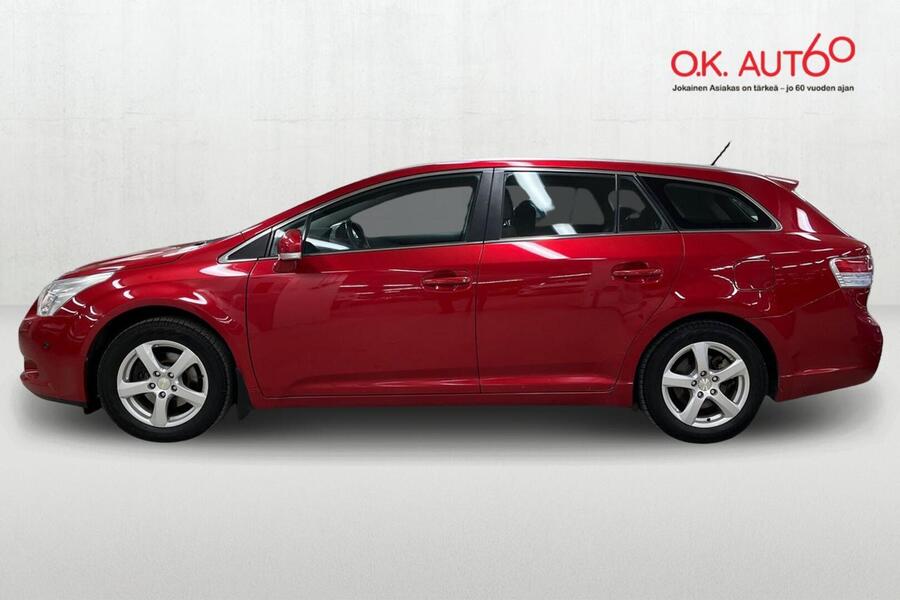 Toyota Avensis vaihtoauto