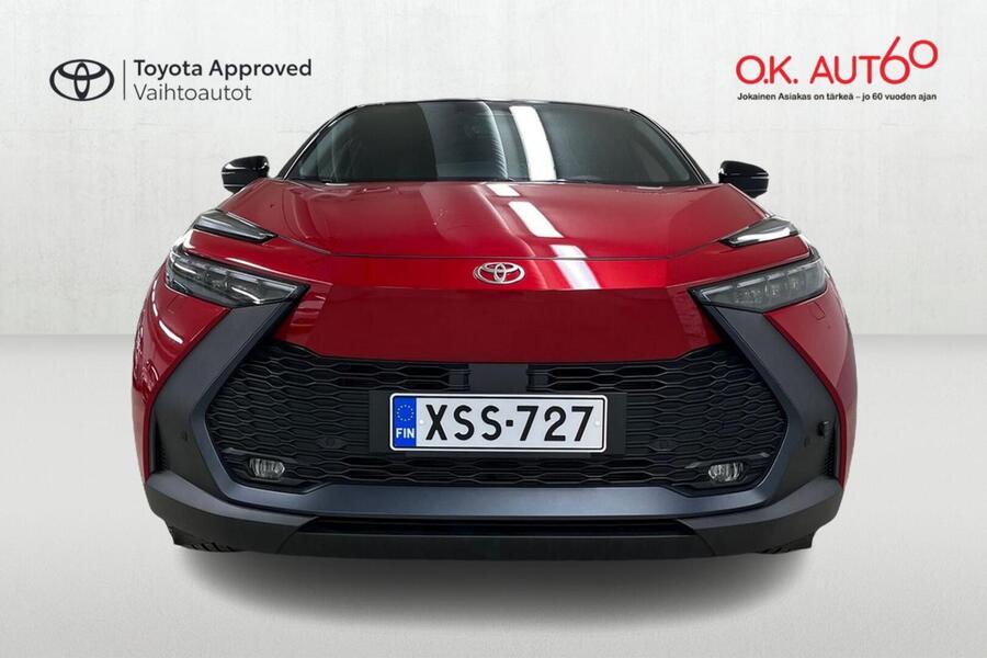 Toyota C-HR vaihtoauto