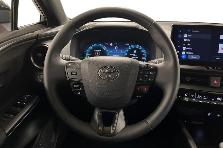 Toyota C-HR vaihtoauto