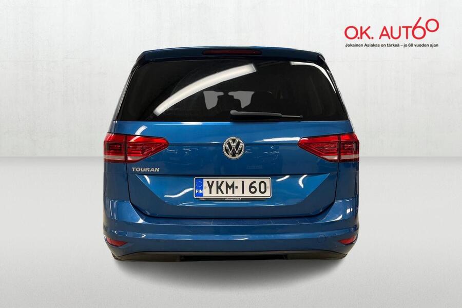 Volkswagen Touran vaihtoauto