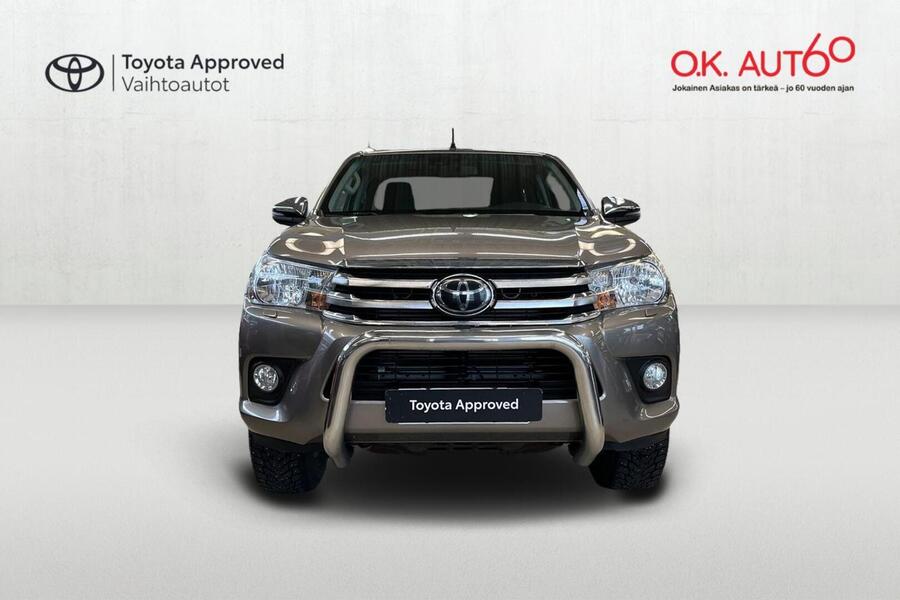 Toyota Hilux vaihtoauto