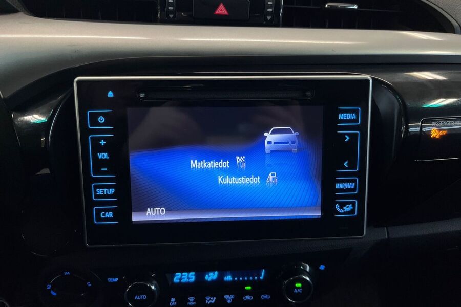 Toyota Hilux vaihtoauto