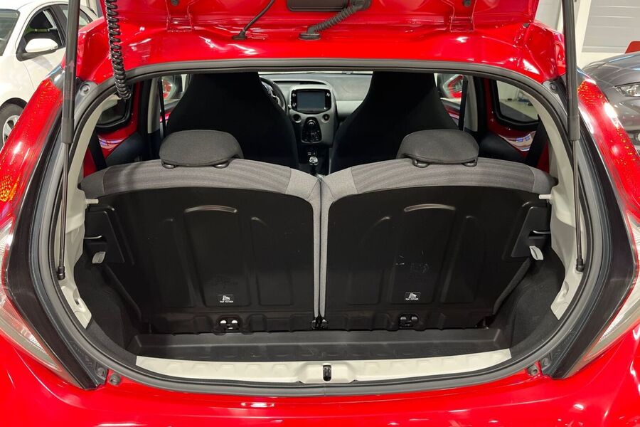 Toyota AYGO vaihtoauto