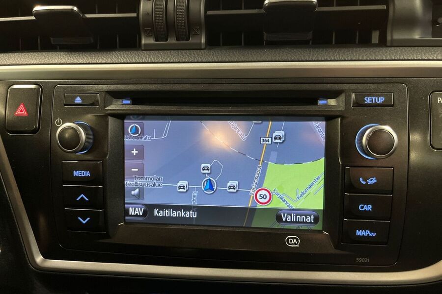 Toyota Auris vaihtoauto