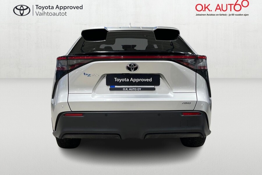 Toyota bZ4X vaihtoauto