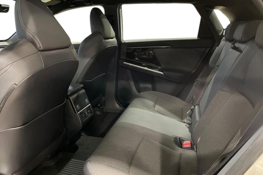 Toyota bZ4X vaihtoauto