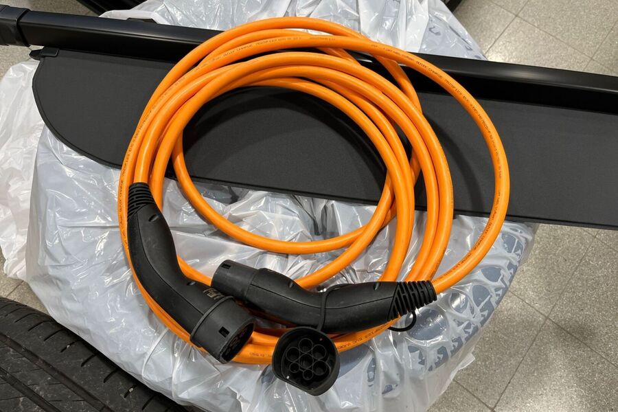 Toyota bZ4X vaihtoauto