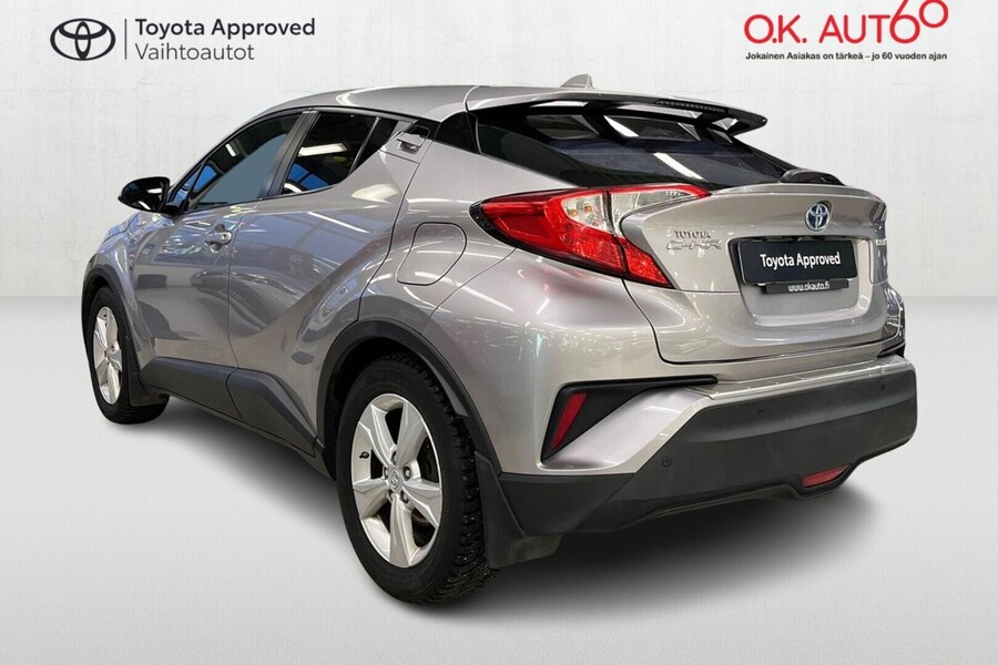 Toyota C-HR vaihtoauto