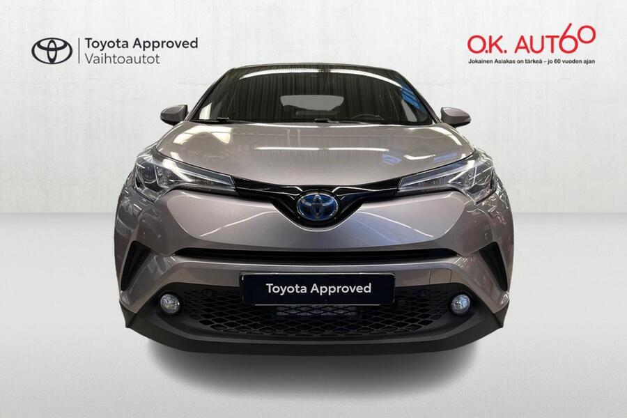 Toyota C-HR vaihtoauto