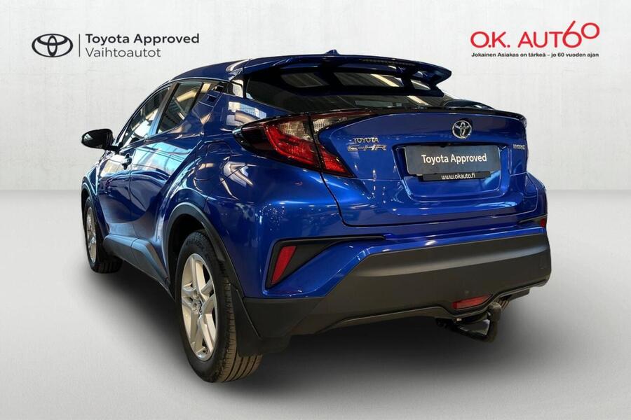 Toyota C-HR vaihtoauto