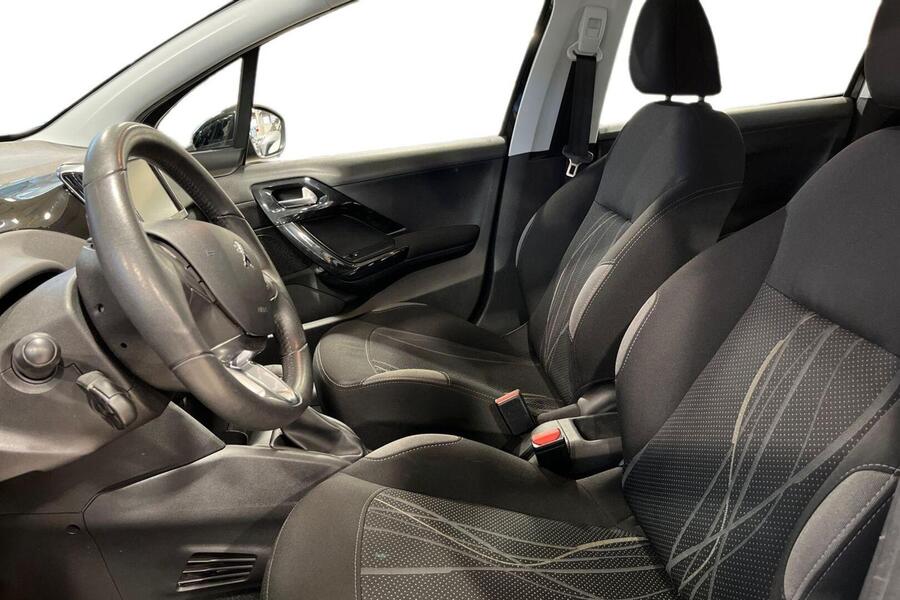 Peugeot 208 vaihtoauto