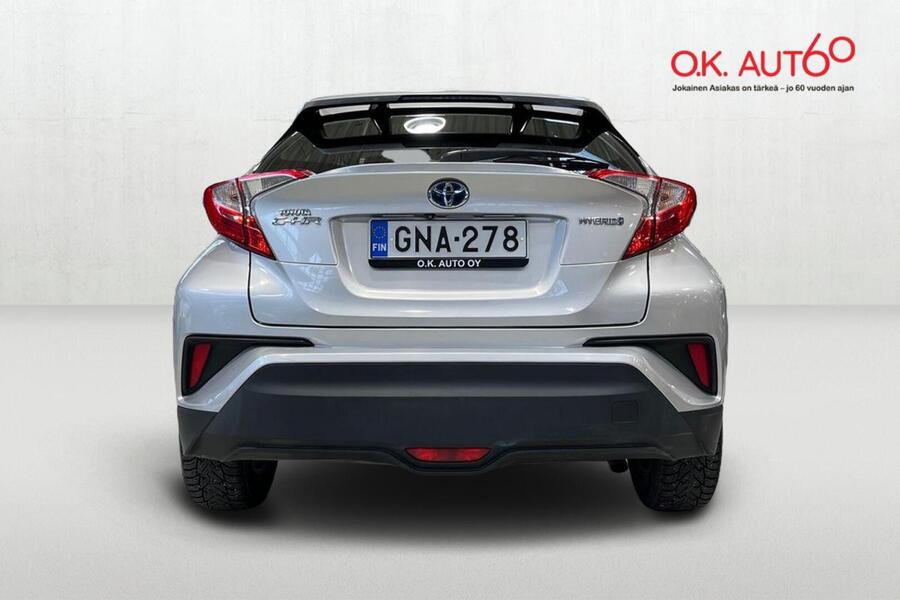 Toyota C-HR vaihtoauto