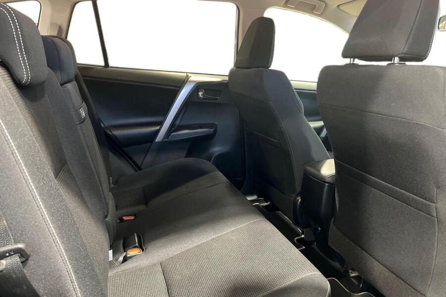 Toyota RAV4 vaihtoauto