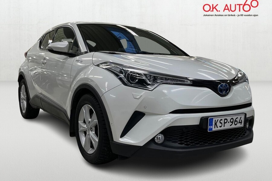 Toyota C-HR vaihtoauto