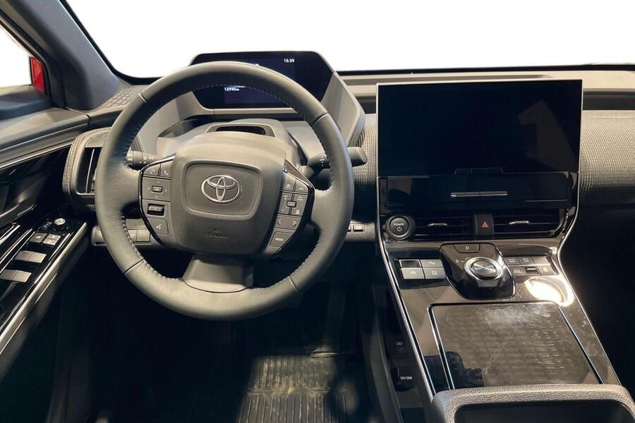 Toyota bZ4X vaihtoauto